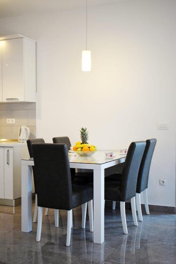 Apartment Radalj Kaštela Екстериор снимка