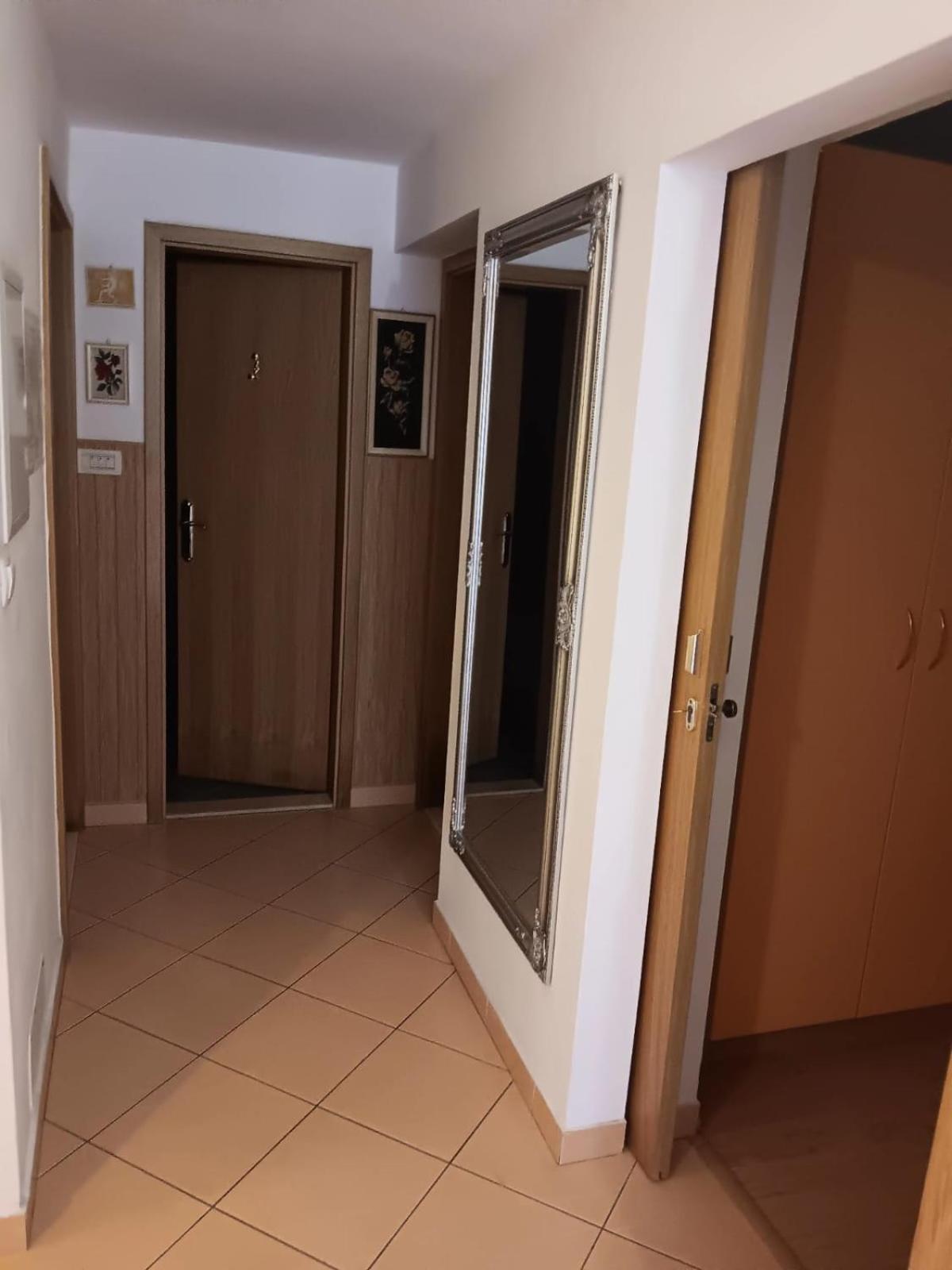 Apartment Radalj Kaštela Екстериор снимка
