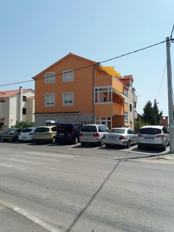 Apartment Radalj Kaštela Екстериор снимка